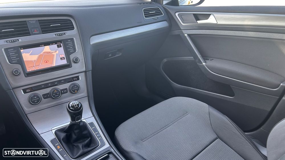 VW Golf Variant 1.6 TDi GPS Edition - 15