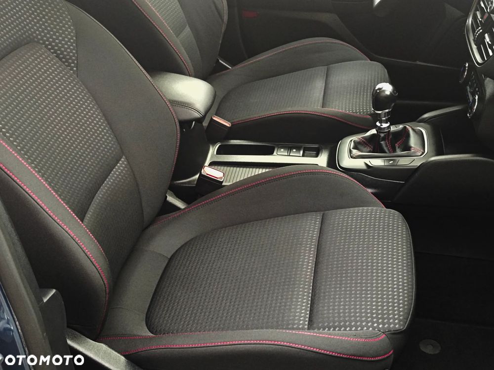 Ford Focus 2.0 EcoBlue ST-Line Business - 32
