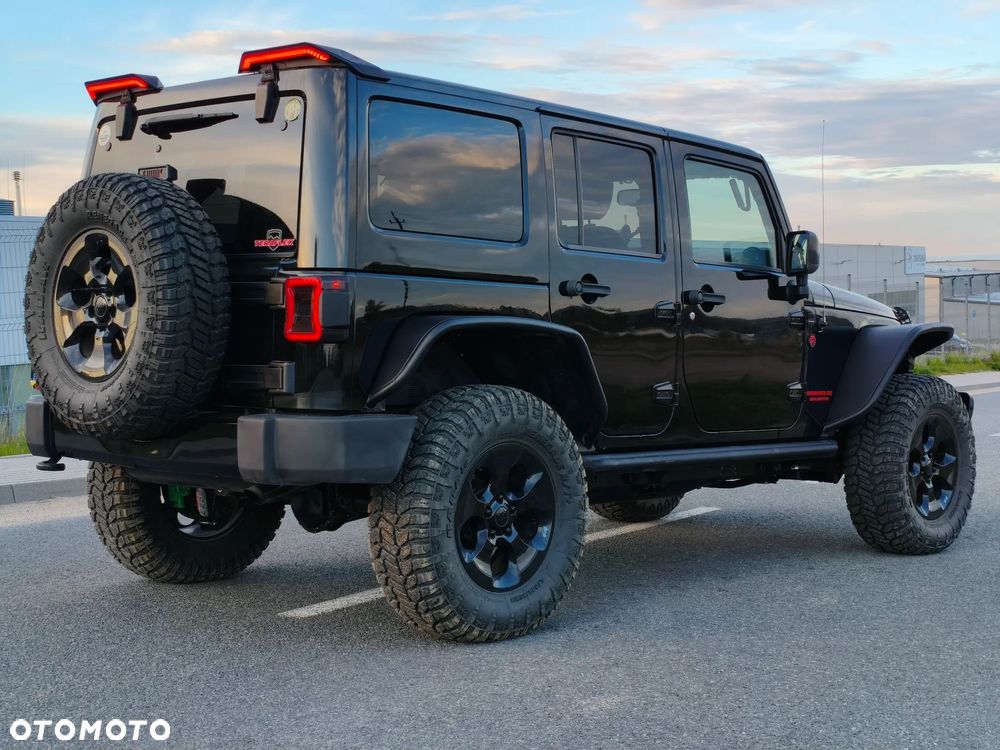 Jeep Wrangler 3.6 Unlim Sahara - 10