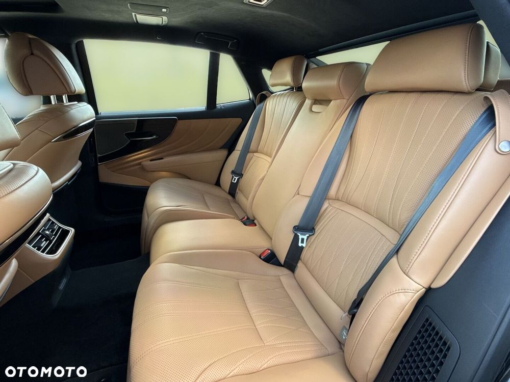 Lexus LS - 20