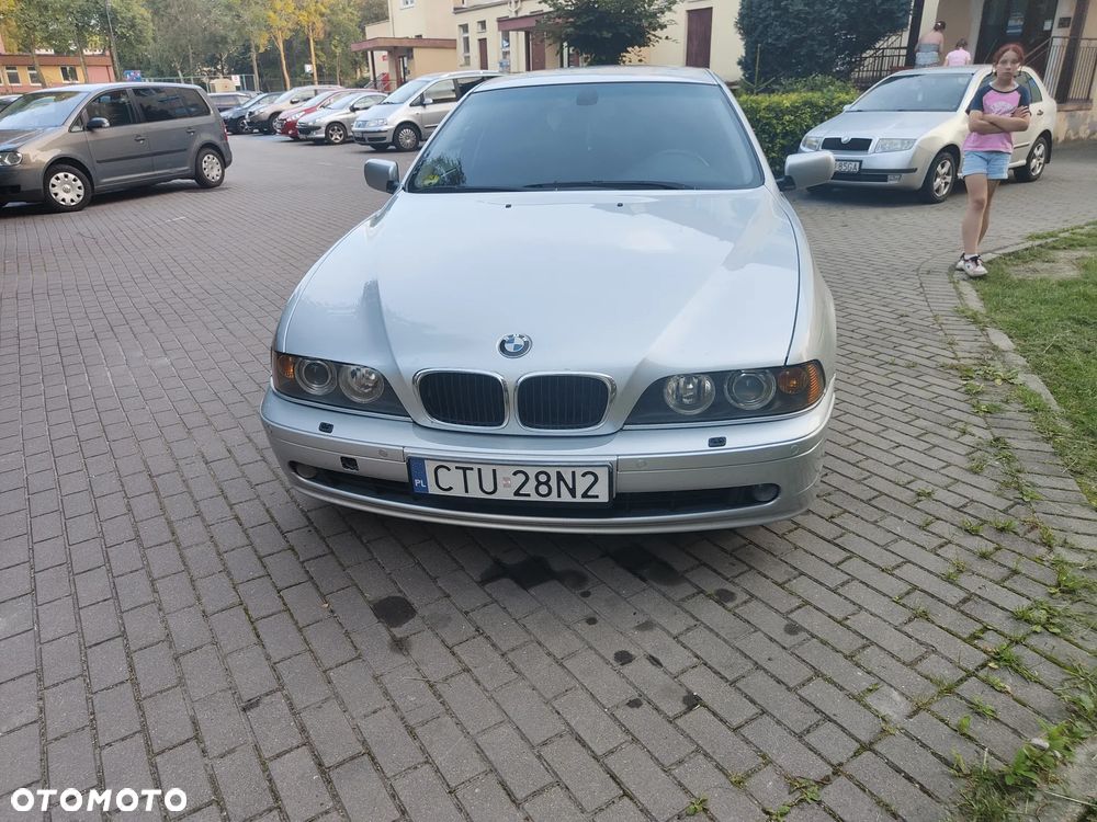 BMW Seria 5 525d Touring - 1