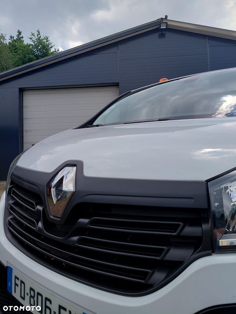 Renault TRAFIC - 12