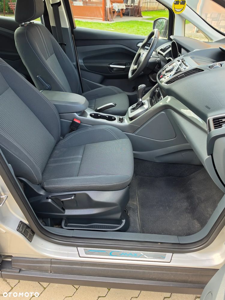 Ford Grand C-MAX - 15