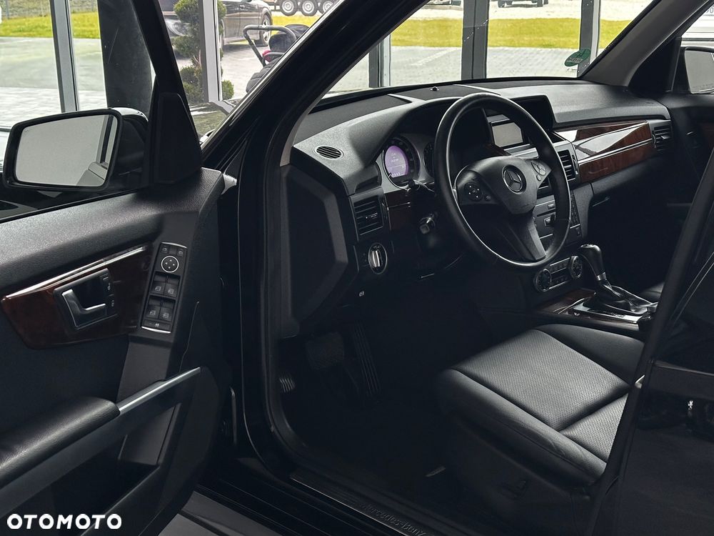 Mercedes-Benz GLK 350 4Matic 7G-TRONIC - 11