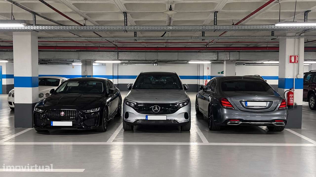 Lugar de parqueamento privado no Saldanha com carregamento eléctrico - Grande imagem: 4/4