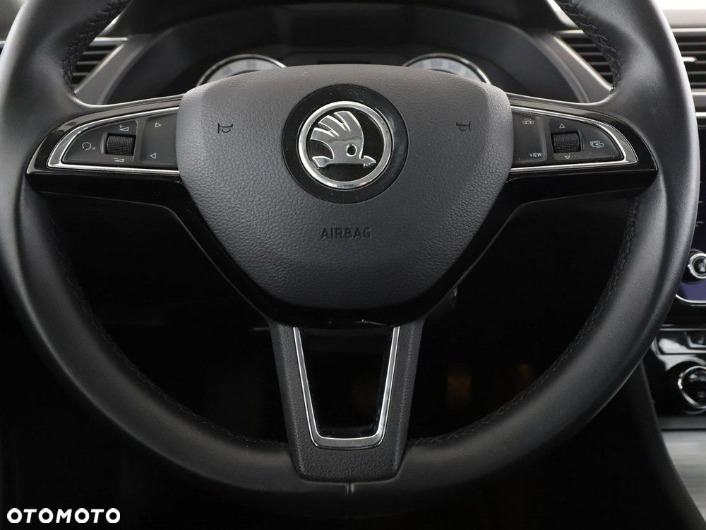 Skoda Superb 1.4 TSI Plug-In Hybrid Ambition DSG - 21