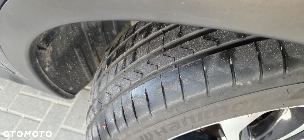 Nissan Qashqai 2.0 dCi 4 x 4 DPF tekna - 26