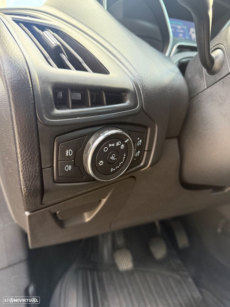 Ford Focus SW 1.6 TDCi Trend Econetic - 18