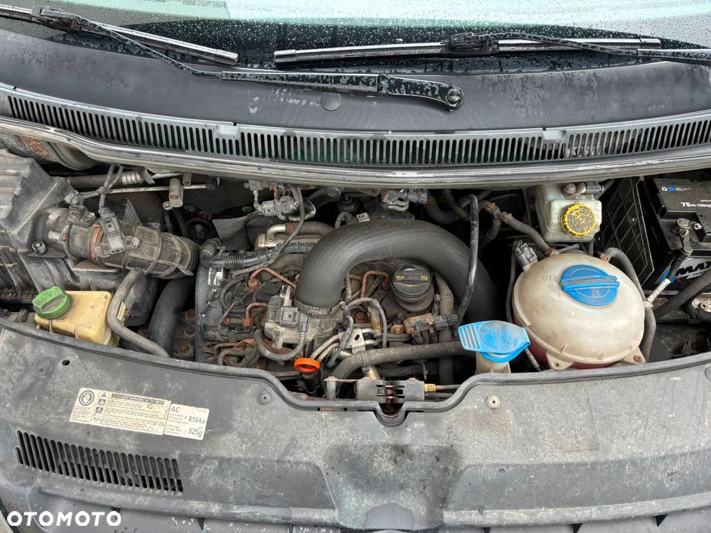 Volkswagen Transporter L2H1 - 12