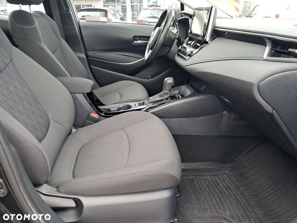 Toyota Corolla 1.8 Hybrid Comfort - 18