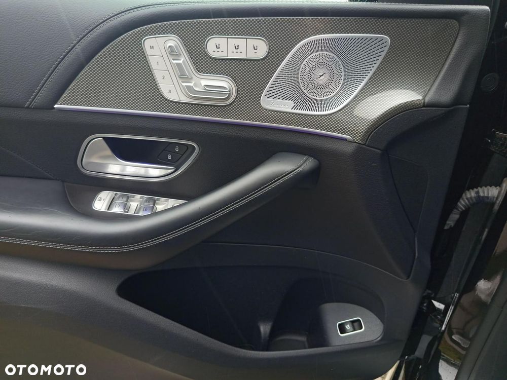 Mercedes-Benz GLS - 11