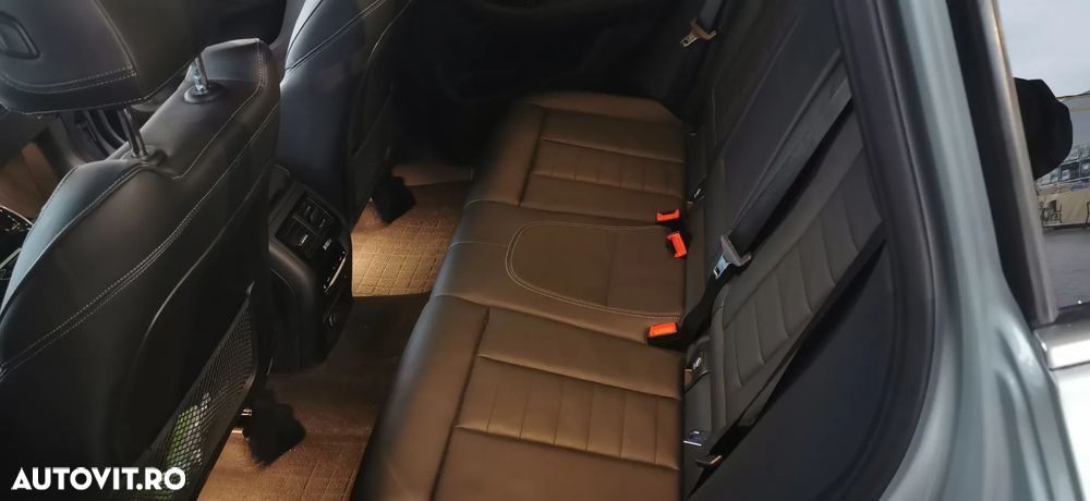 BMW X3 xDrive30i AT xLine - 4