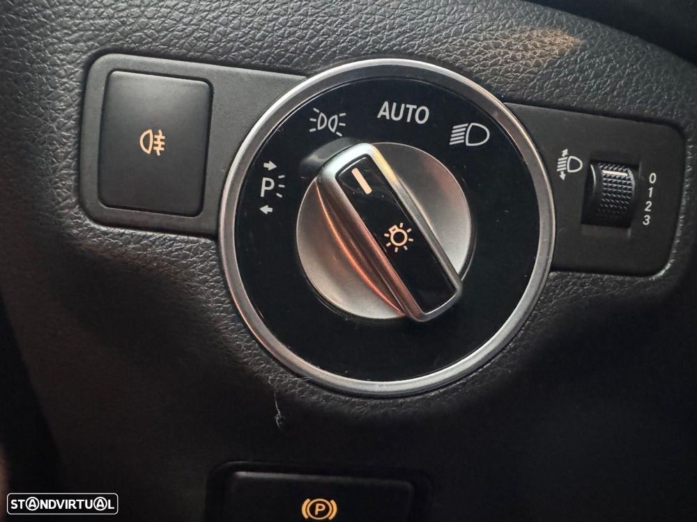 Mercedes-Benz A 180 CDI BE Urban - 9