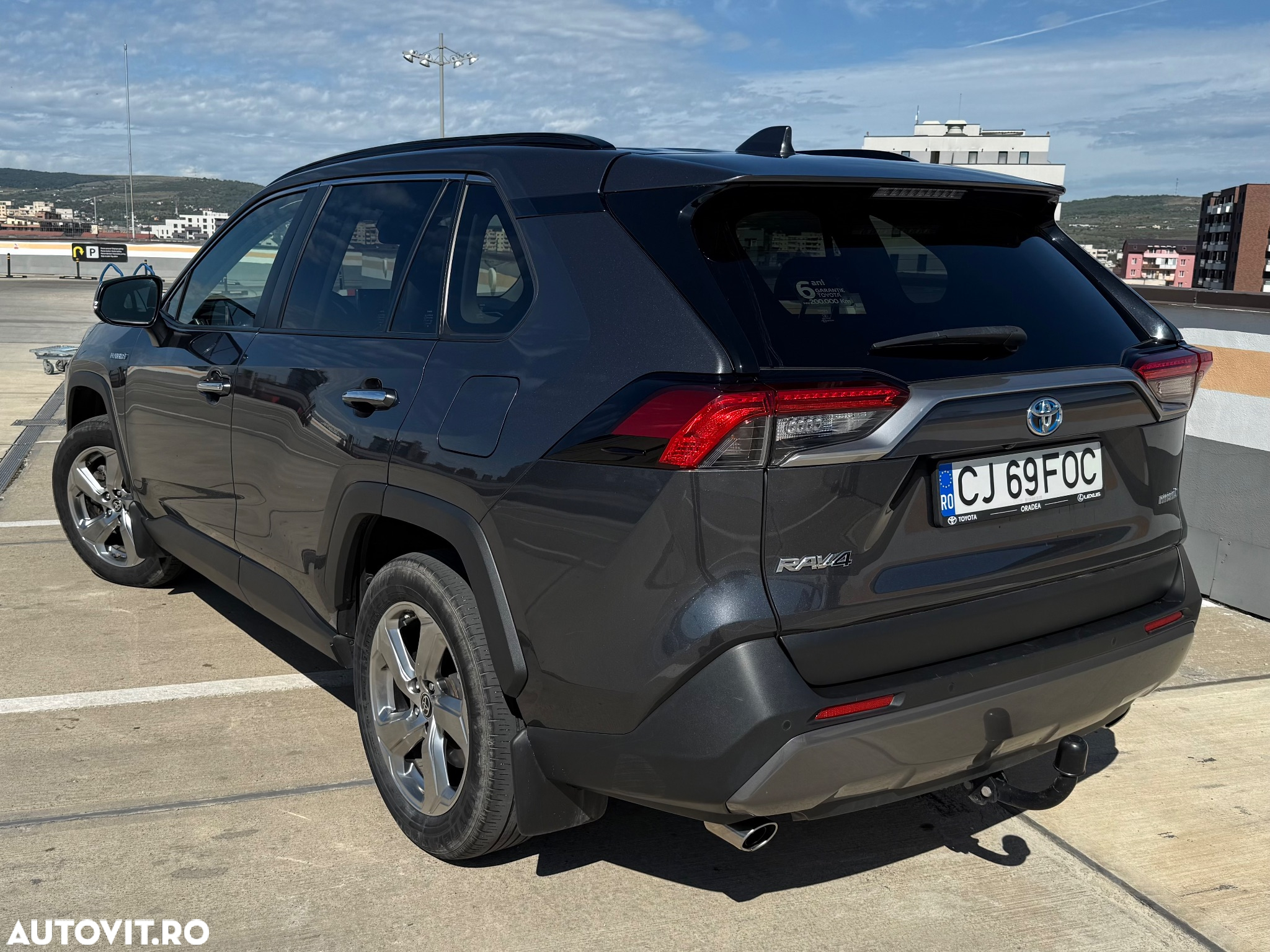 Toyota RAV4 2.5 Hybrid VVT-iE 4x4 Luxury - 3