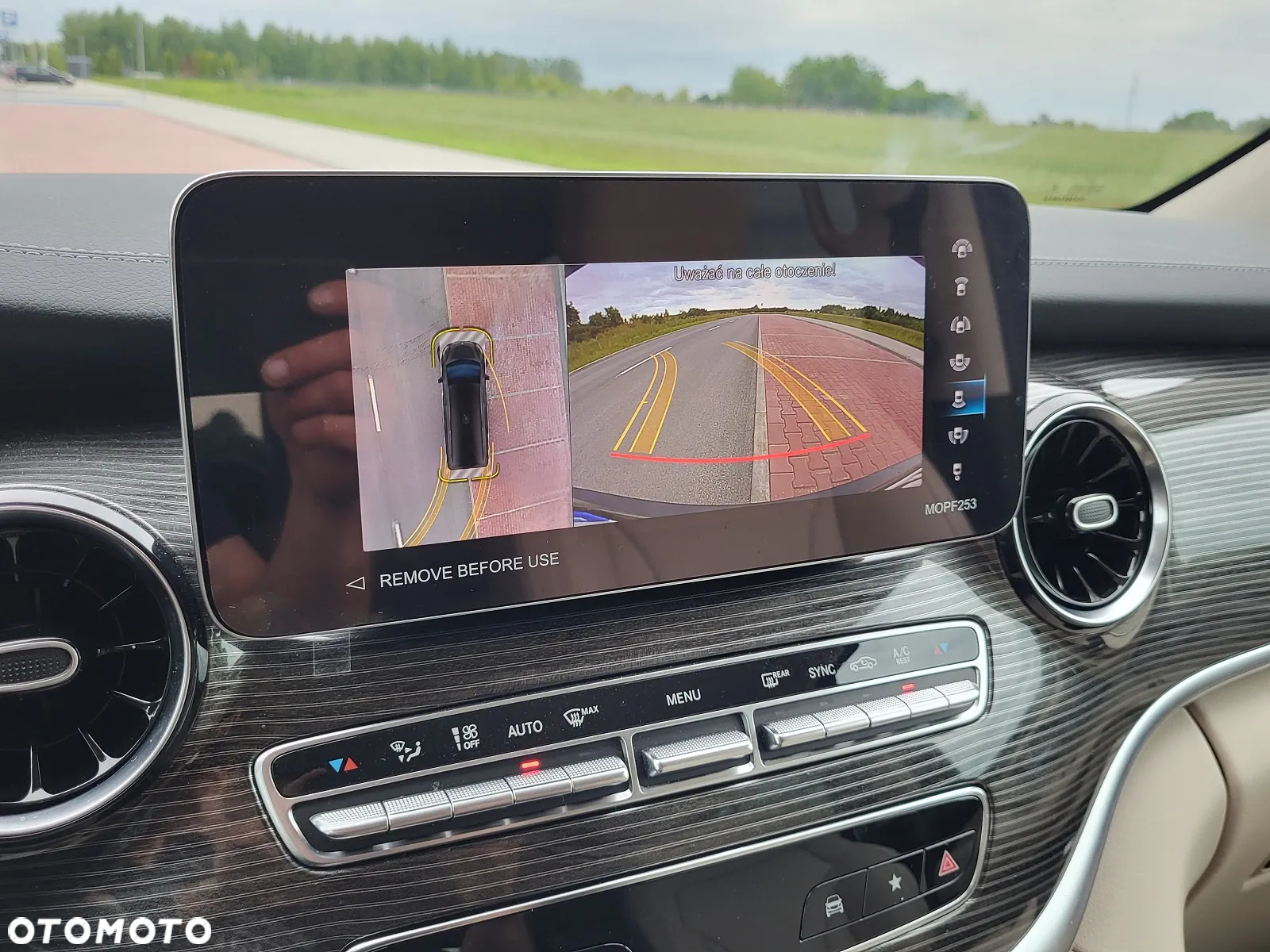 Mercedes-Benz Klasa V 300 d 4-Matic Exclusive 9G-Tronic (d³ugi) - 28