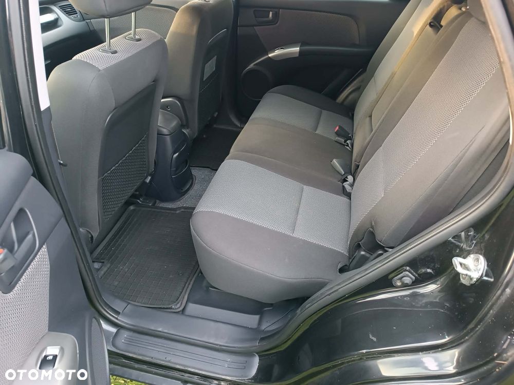 Kia Sportage 2.0 CRDI 2WD Cup - 30
