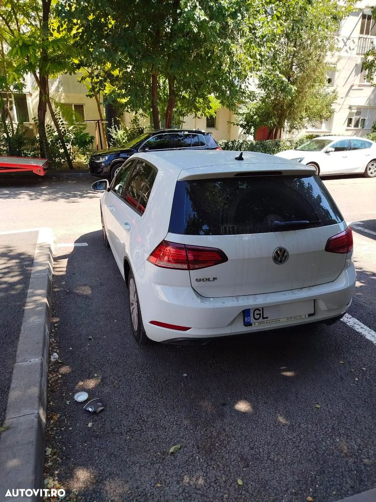Volkswagen Golf 1.0 TSI Trendline - 2