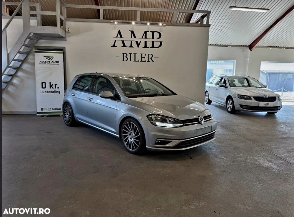 Volkswagen Golf 1.5 TSI DSG Highline - 1