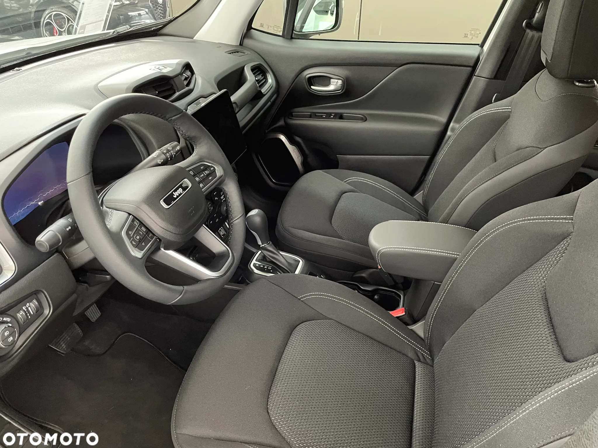 Jeep Renegade - 7