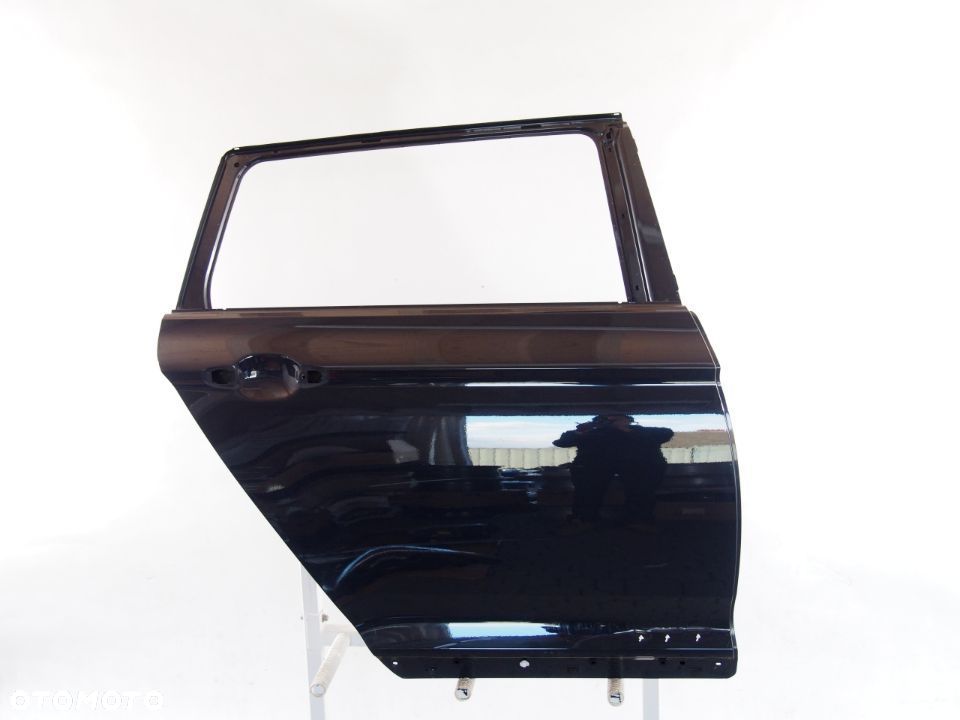 Volkswagen Passat B8 Drzwi prawe tyl tylny 15r kombi - 1