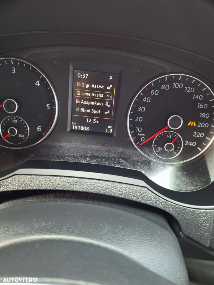 Volkswagen Sharan - 34