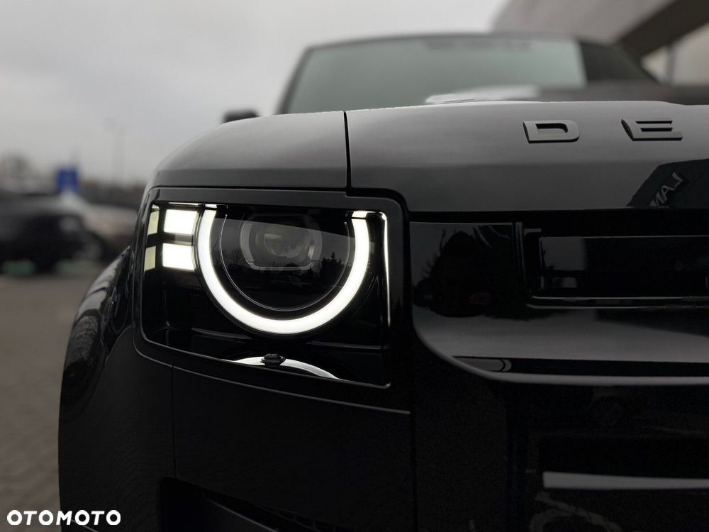 Land Rover Defender - 5