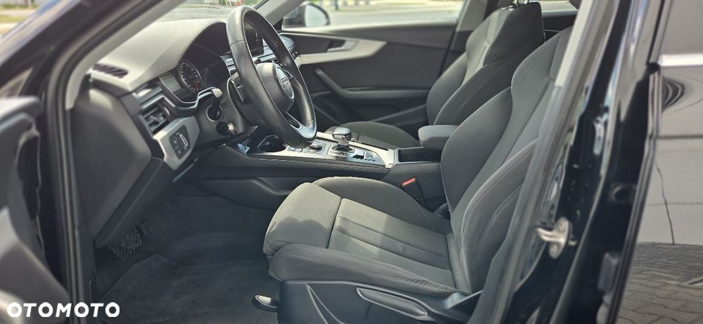 Audi A4 Limousine 2.0 TDI S tronic quattro - 38