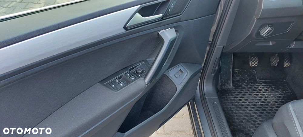 Volkswagen Tiguan 1.5 TSI EVO Comfortline - 13