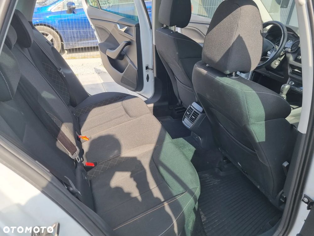 Skoda Kamiq 1.5 TSI Ambition - 8