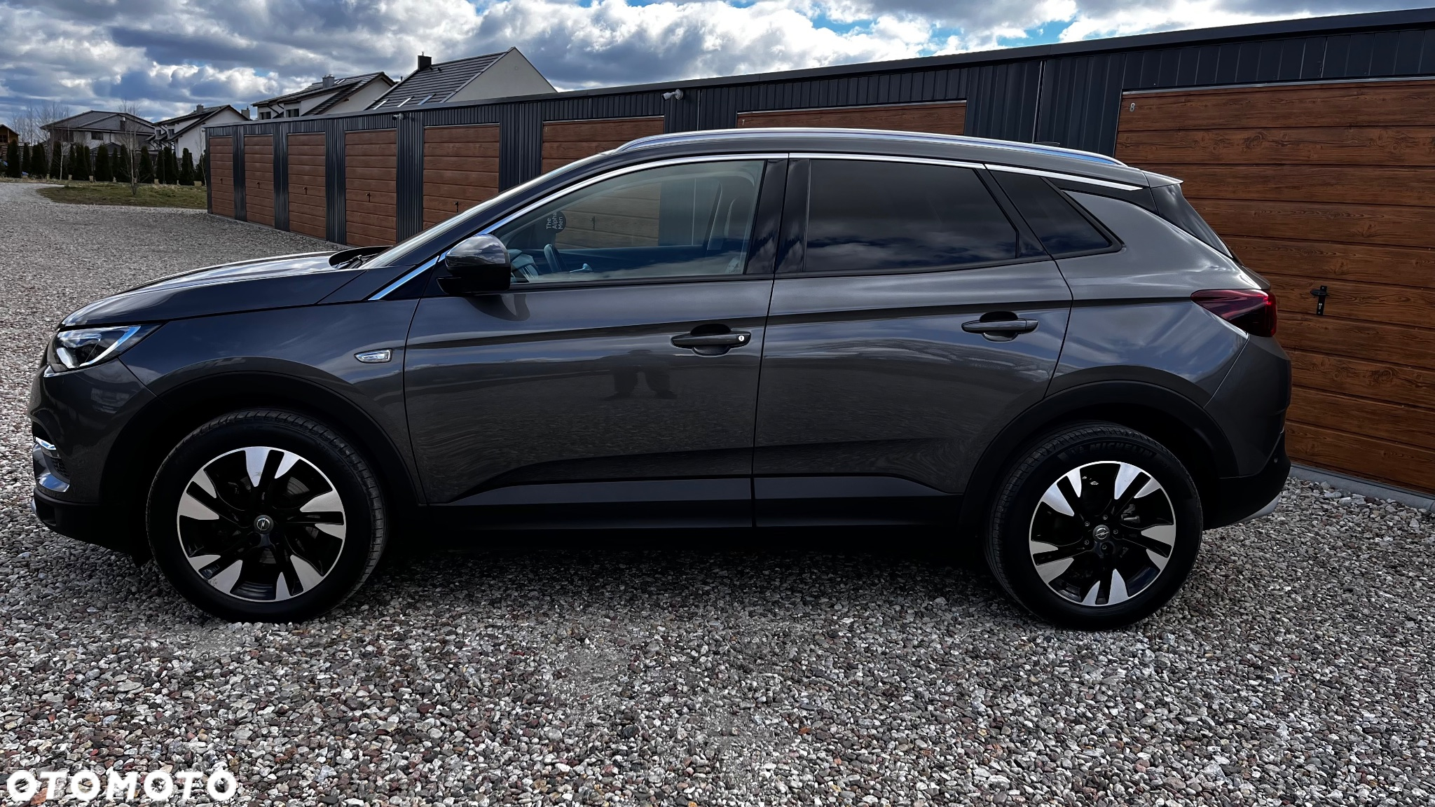 Opel Grandland X 1.2 T GPF Design Line S&S - 5