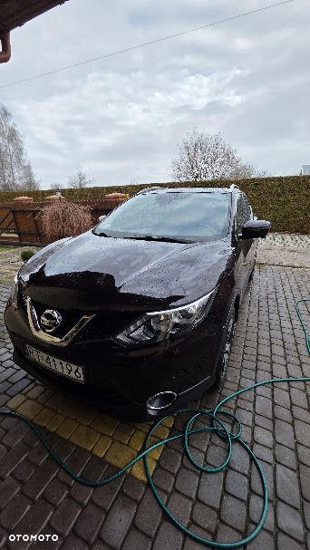 Nissan Qashqai - 1
