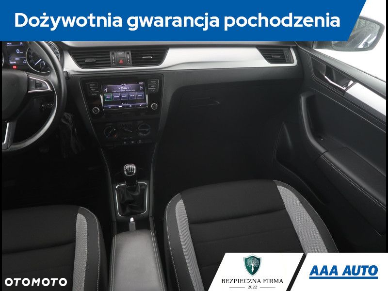 Skoda RAPID - 9
