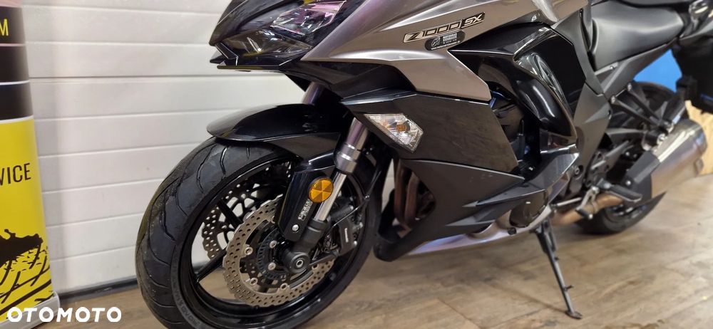 Kawasaki Ninja 1000 SX - 19