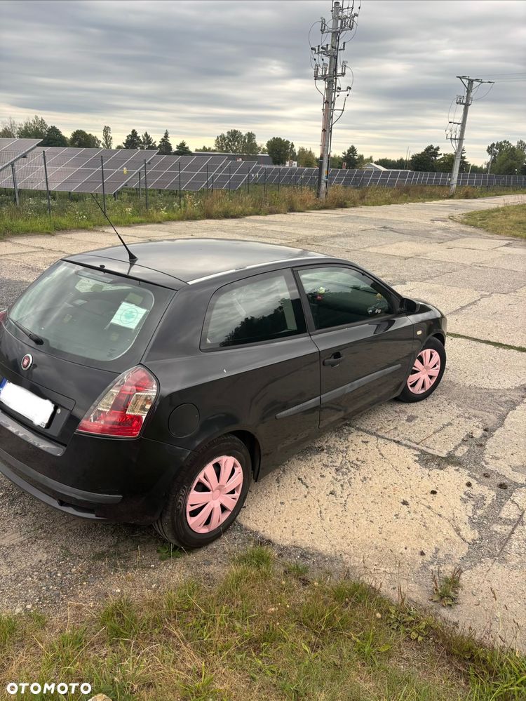 Fiat Stilo 1.4 16V Actual - 3