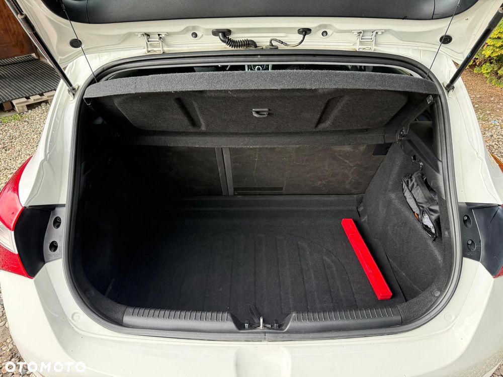 Hyundai i30 1.4 Classic + - 20