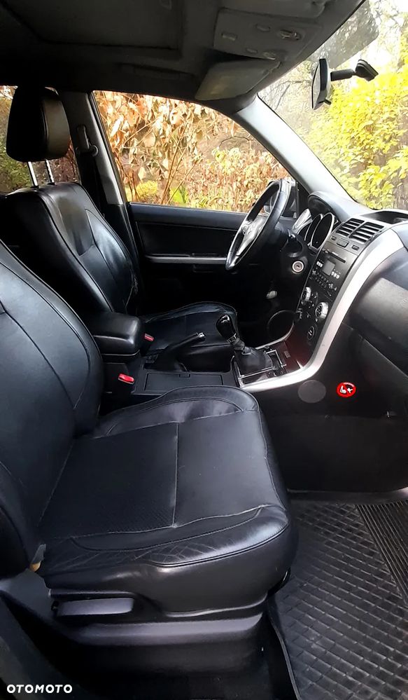Suzuki Grand Vitara 1.9 DDiS - 4
