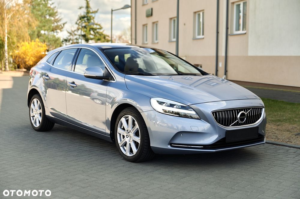 Volvo V40 D2 Geartronic Inscription - 11