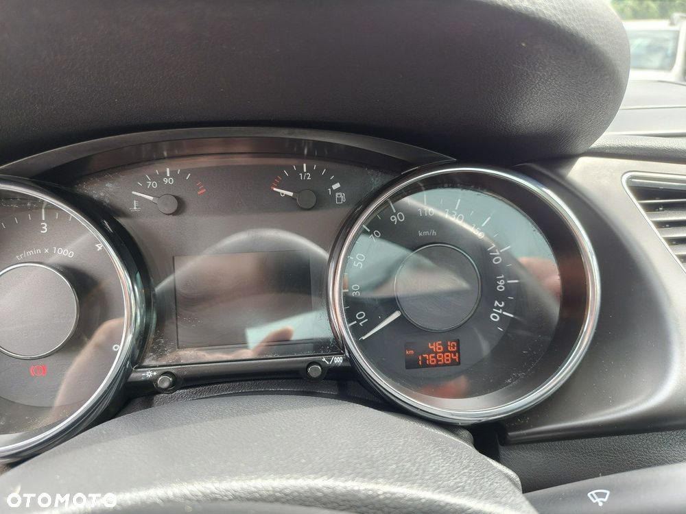 Peugeot 3008 1.6 BlueHDi Active S&S - 10