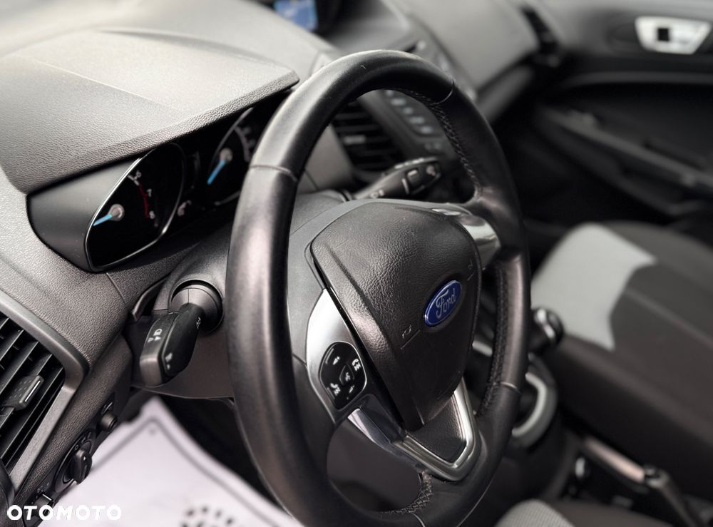 Ford EcoSport - 26