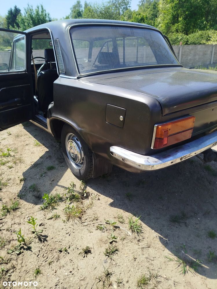 Fiat 125p - 15