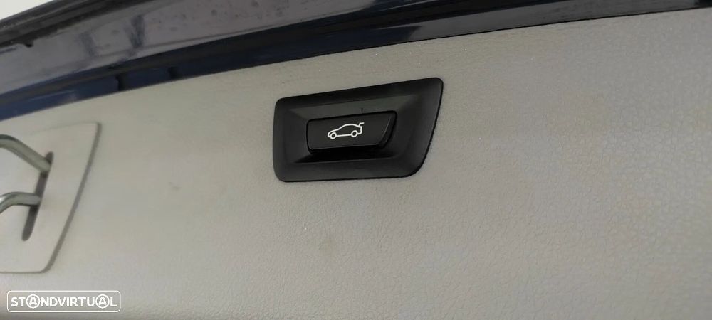 BMW 318 d Auto Line Luxury - 21