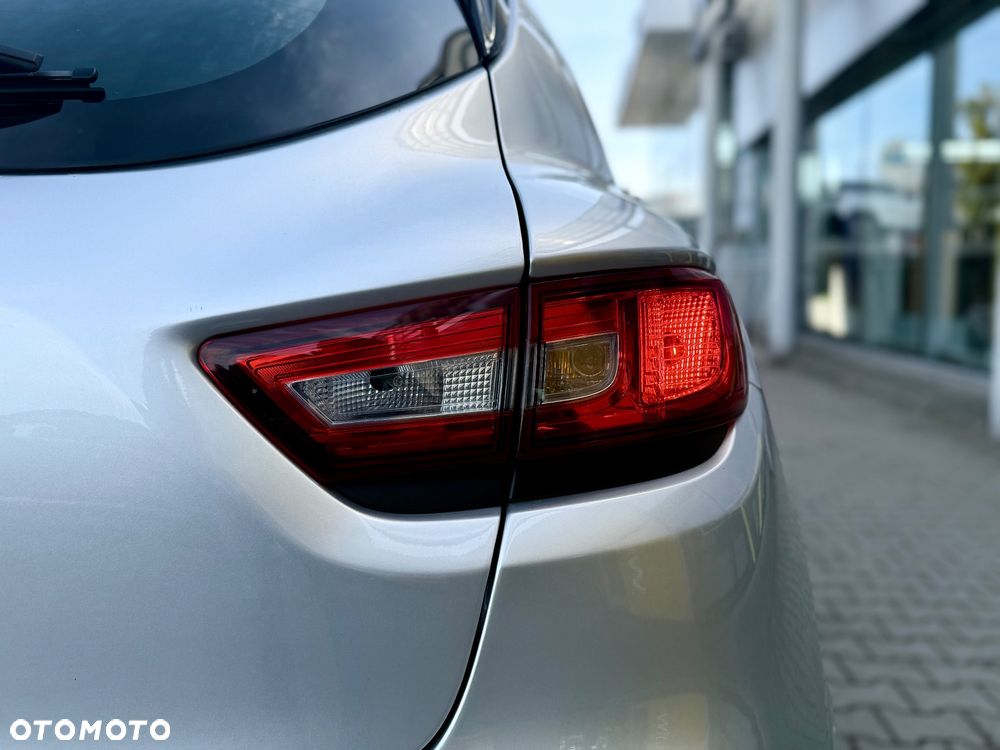 Renault Clio - 10