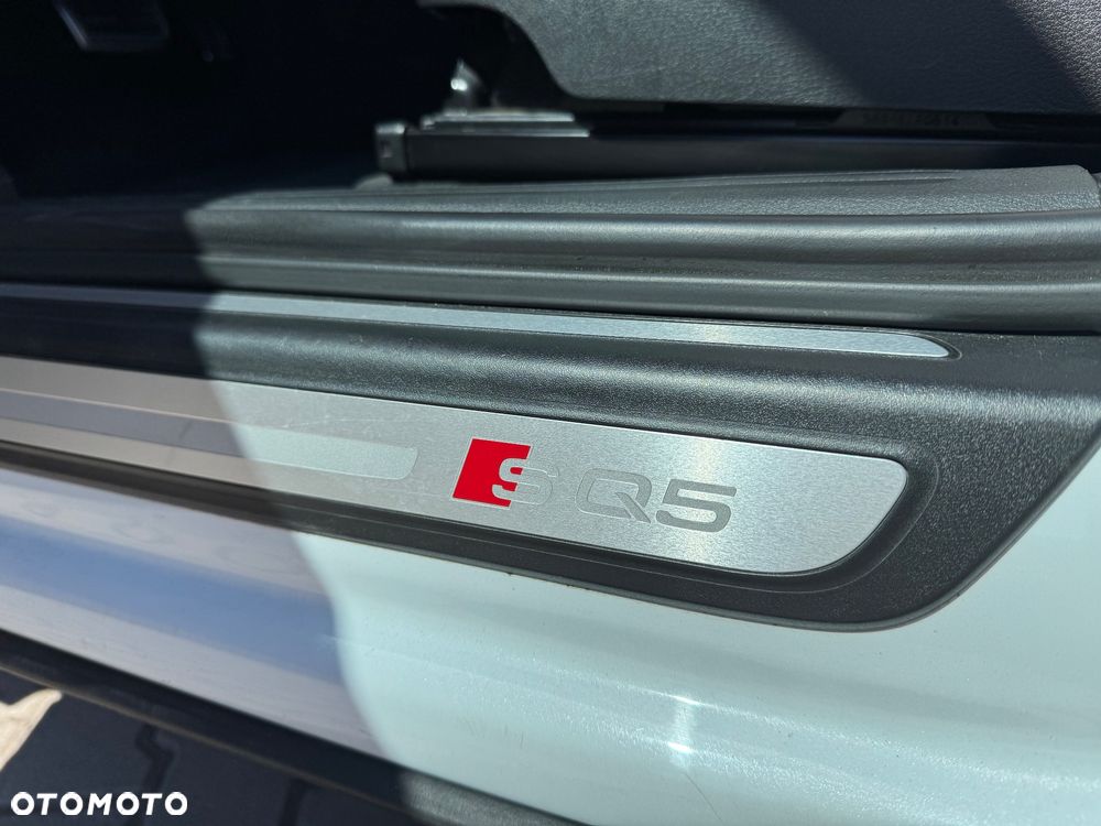 Audi SQ5 3.0 TDI Quattro Tiptronic - 32