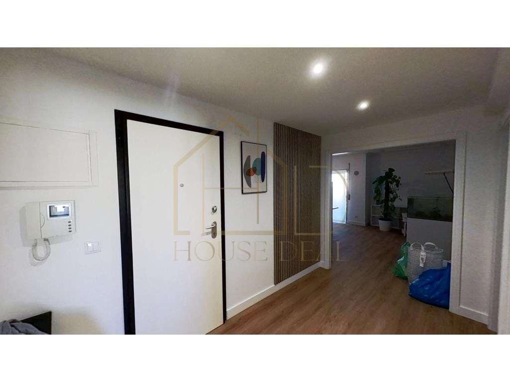 EXCELENTE Apartamento T2 com vista espetacular. Barreiro - Grande imagem: 5/17