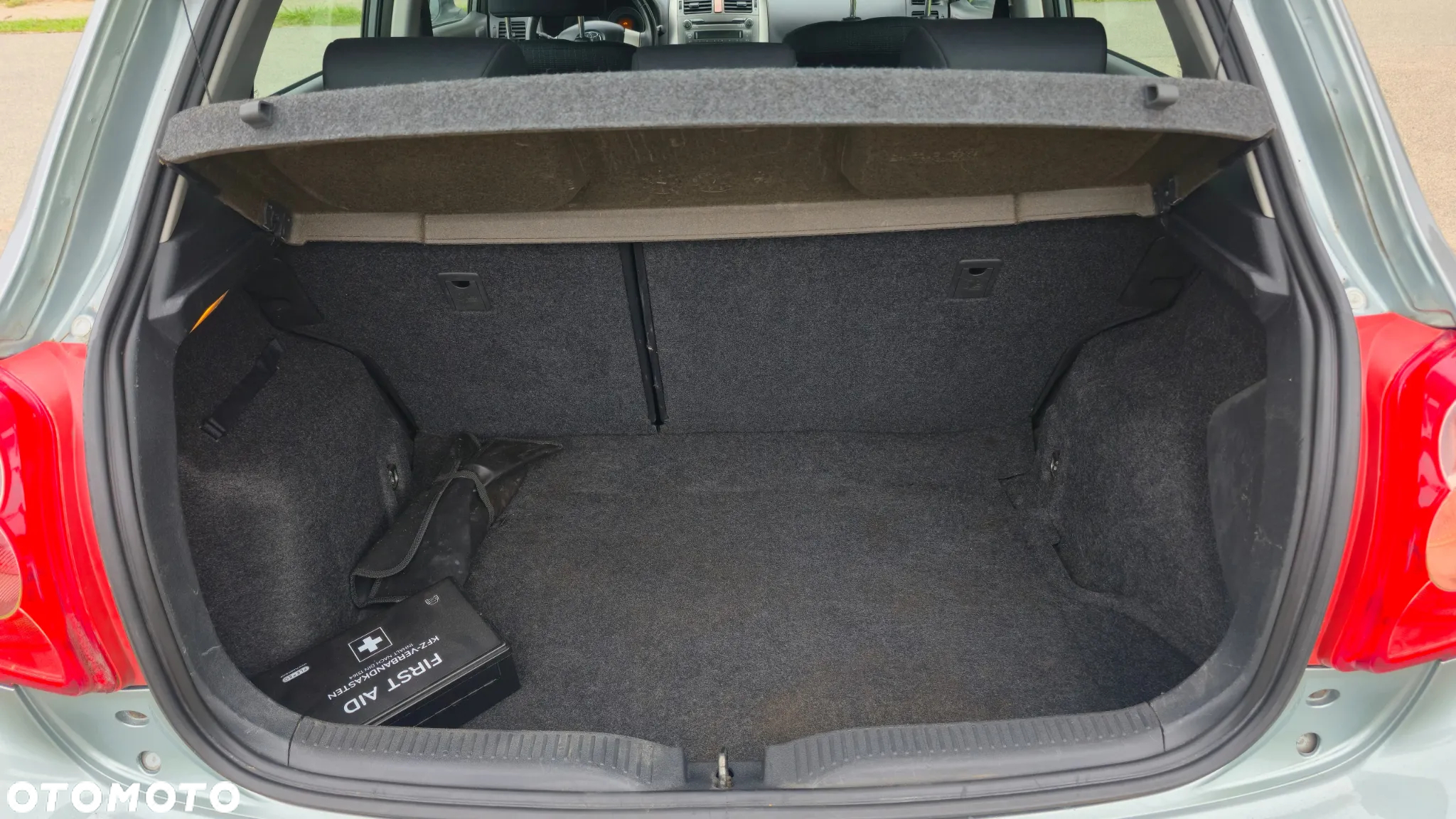 Toyota Auris 2.0 D-4D Team - 17