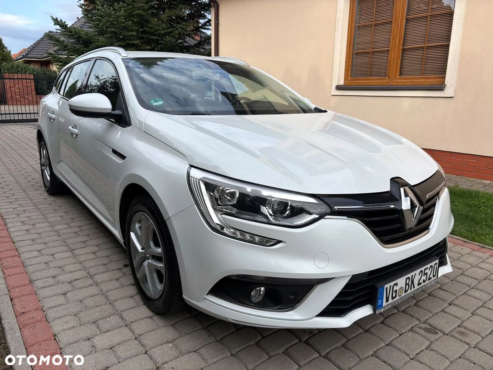 Renault Megane ENERGY TCe 130 EDC BUSINESS - 5