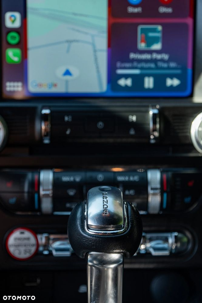 Ford Mustang 5.0 V8 GT - 12