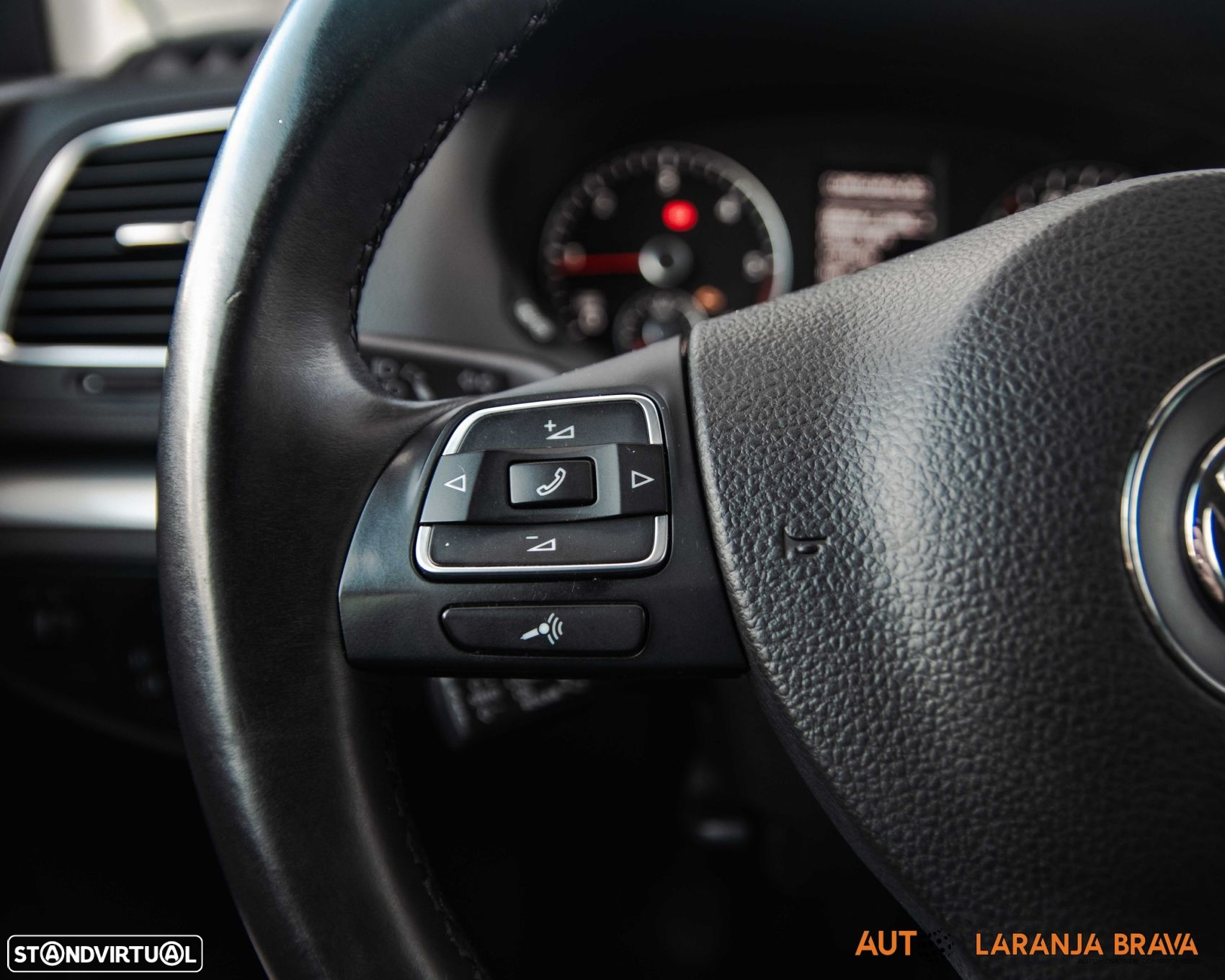VW Sharan 2.0 TDI Confortline - 22