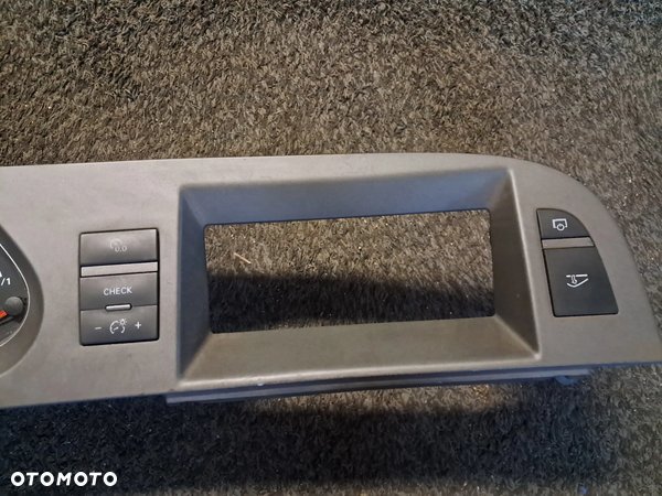 PANEL LICZNIKA ZEGARÓW AUDI A6 C6 4F0927123A 4F1027227A