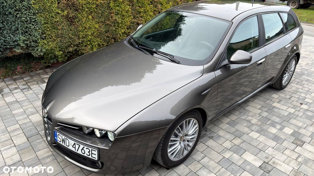 Alfa Romeo 159 1.9 JTDM 16V DPF Distinctive - 9